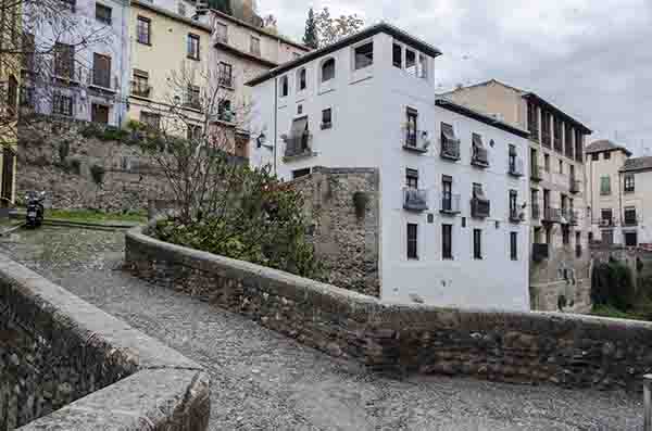 Granada 175 - Carrera del Darro.jpg